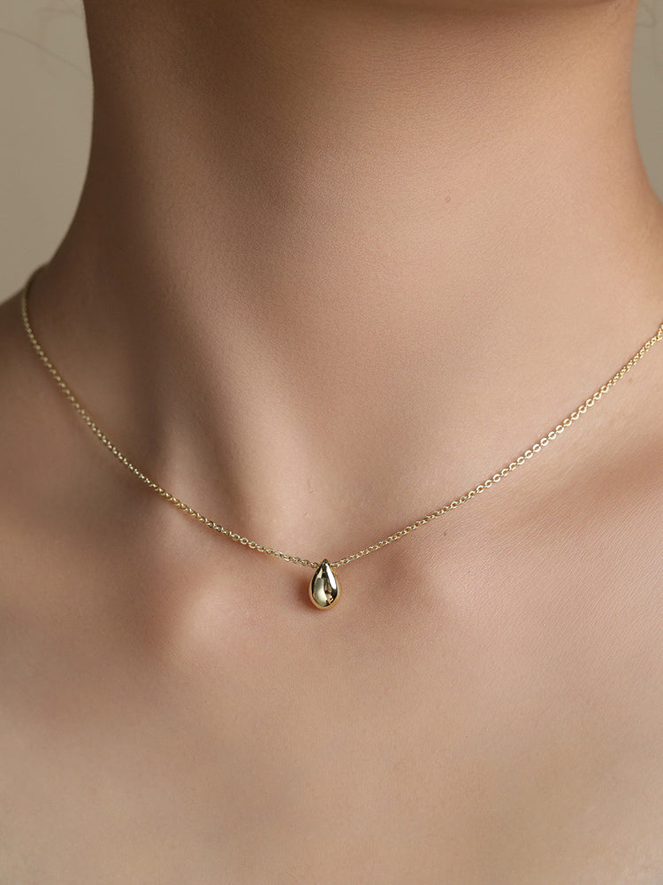Minimalist gift idea for a drop necklace