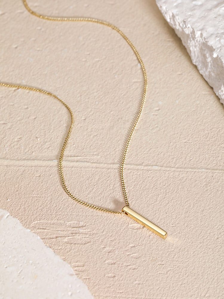 Minimalist Bar Necklace for everyday wear